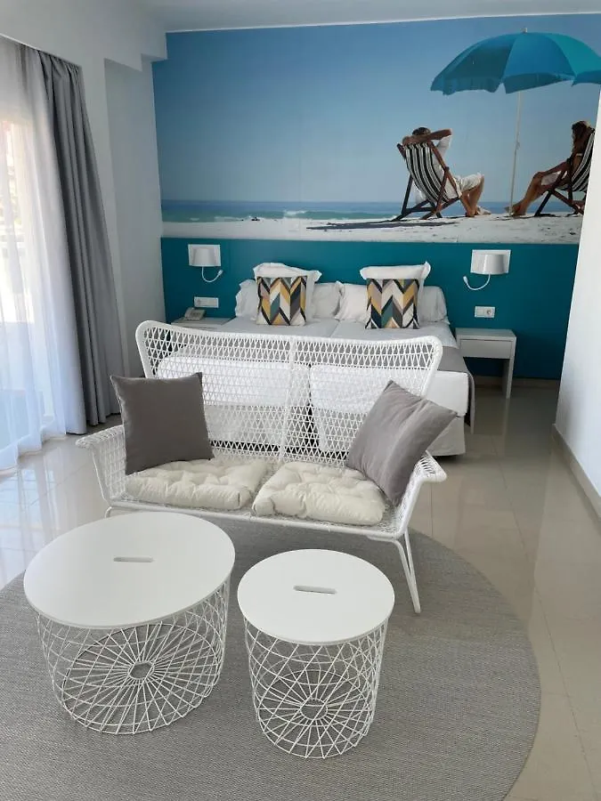Отель Bq Carmen Playa- Adults Only Плайя де Пальма